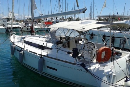 Noleggio Barca a vela JEANNEAU SUN ODYSSEY 409 Corfù