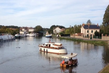 Miete Motorboot Walton Plaisance Louveciennes