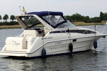Verhuur Motorboot Bayliner Ciera 2855 Kinrooi