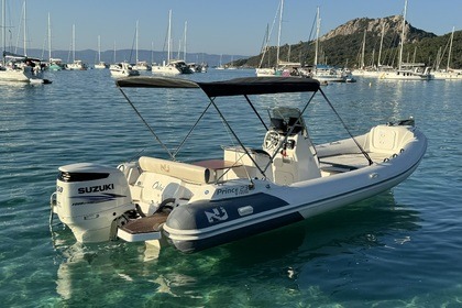 Rental RIB Nuova jolly 7m50 Prince 23 Hyères