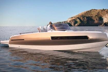 Location Bateau à moteur CANTIERI INVCITUS LUXURY 280GT Nice