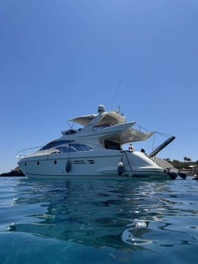 Rodas Motorboat Carina Azimut 50 alt tag text