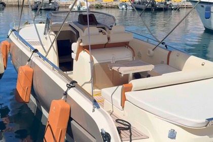 Noleggio Barca a motore Invictus 280 gt Poltu Quatu