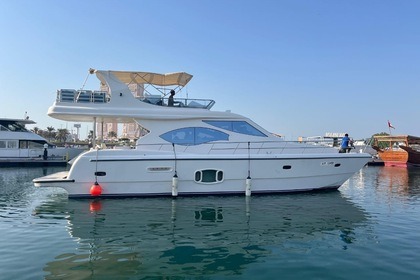 Hire Motorboat Sunseeker 55 Abu Dhabi