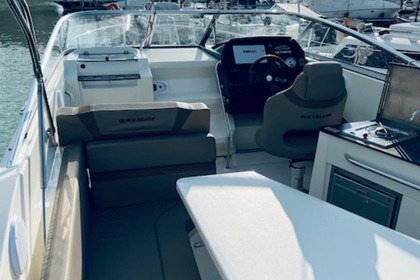 Noleggio Barca a motore Quicksilver Activ 805 Sundeck La Rochelle