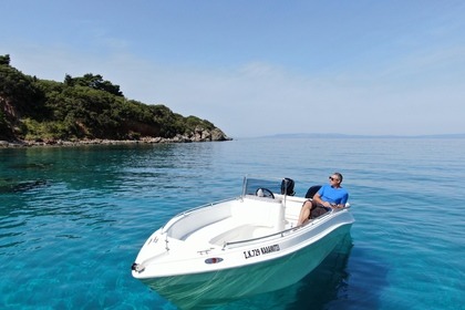 Charter Boat without licence  Assos Marine 5 Meters Kardamyli