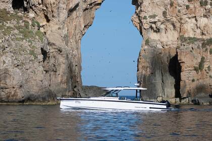 Charter Motorboat Axopar 37 Sun TOP Pilos