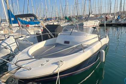 Hire Motorboat Jeanneau Cap Camarat 755 Wa Antibes