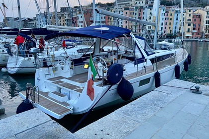 Noleggio Barca a vela Beneteau Oceanis 48 La Spezia