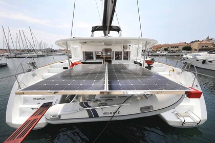 Miete Katamaran Lagoon-Bénéteau Lagoon 450 F - 4 + 1 cab. Šibenik
