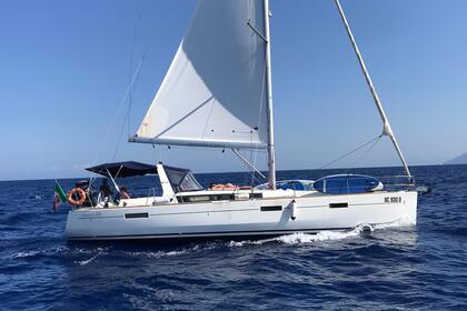 sailboat rental italy