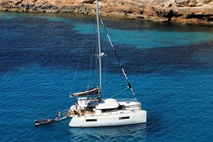 Verhuur Catamaran Lagoon LAGOON 40 Ibiza