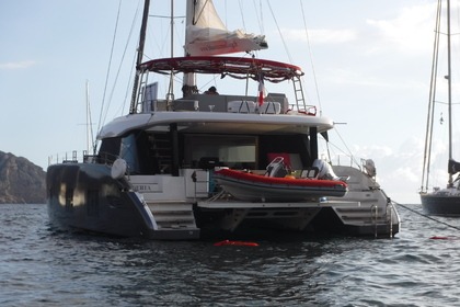 Location Catamaran Sunreef 50 Sailing Le Marin