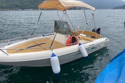 Miete Motorboot Capelli Open Brusimpiano