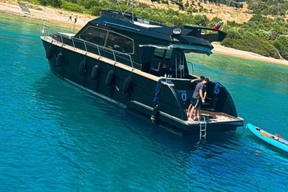 Miete Motorboot MT-48 15METER 2CABIN 2009 Bodrum