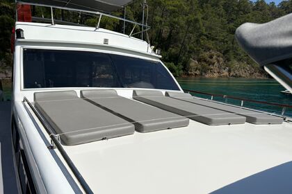 Hire Gulet Traditional Gulet with a capacity of 4 people Ketch Fethiye