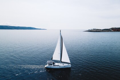 Noleggio Barca a vela  Oceanis 45 Volo