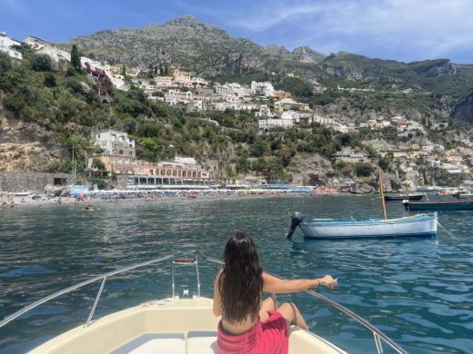 Minori Without license Boat Service En21 alt tag text