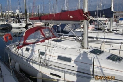 Location Voilier BENETEAU OCEANIS 311 CLIPPER DL Saint-Quay-Portrieux