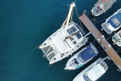 Rental Catamaran Lagoon 42 Malta