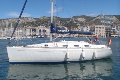 Alquiler Velero BENETEAU FIRST 33.7 Tolón