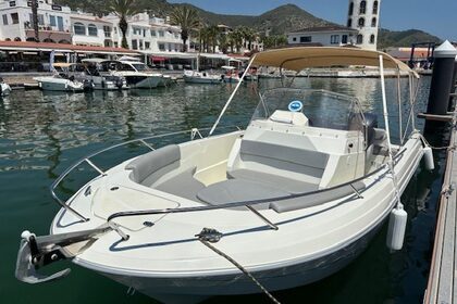 Charter Motorboat PACIFIC CRAFT 6.70 OPEN Sitges