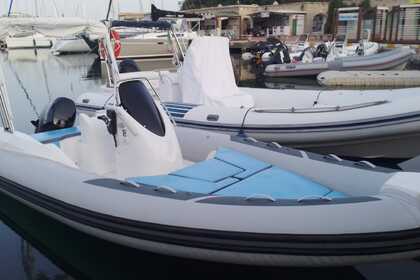 Noleggio Gommone Mag.Nus 62 navy Puntaldia