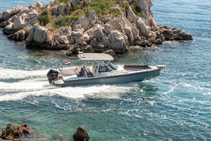 Hire Motorboat Axopar 28 Tt Split
