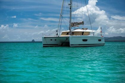 Alquiler Catamarán FOUNTAINE PAJOT Helia 44 Evolution Le Marin