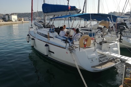 Charter Sailboat Jeanneau Sun Odyssey 409 Sliema