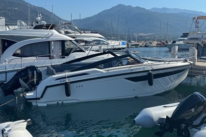 Charter Motorboat Parker 800 cruiser Propriano