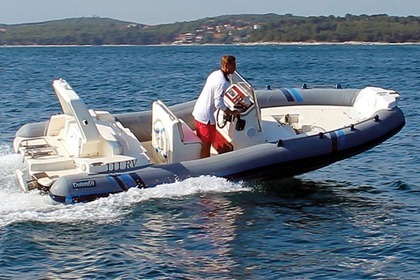 Location Semi-rigide MARLIN 18 Rovinj