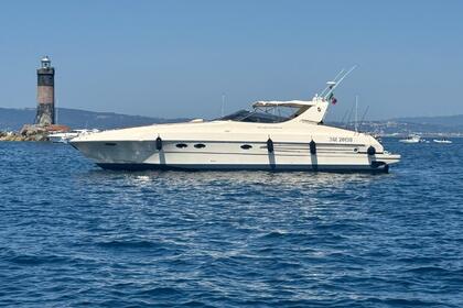 Rental Motorboat Riva 54 Aquarius Rosignano Solvay