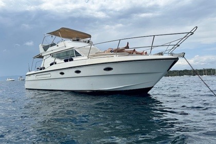 Hire Motorboat Azimut 37.9 Mandelieu-La Napoule