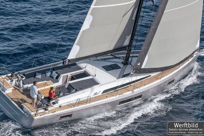 Hire Sailboat Bénéteau Oceanis 51.1 - 5 + 1 cab. Pula