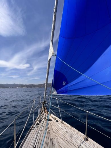 El Port de la Selva Sailboat HALBERG RASSY 33 MISTRAL alt tag text