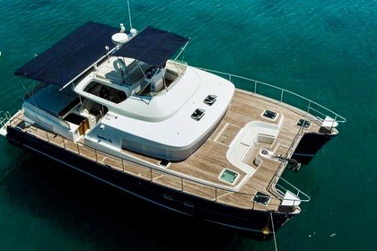 Charter Motorboat LAGOON 43 POWER Cannes