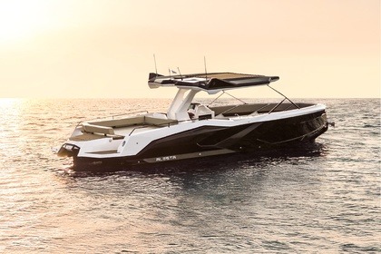 Hyra båt Motorbåt Alesta Raptor Kykladerna