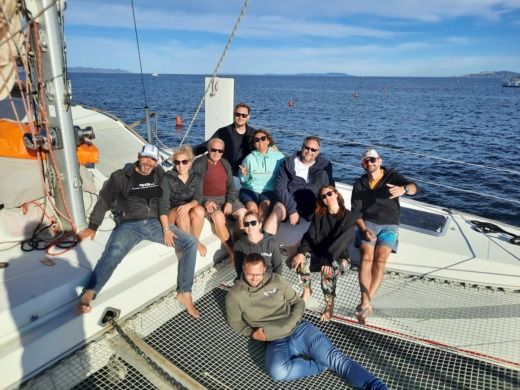 Йер Catamaran Catana 411 alt tag text