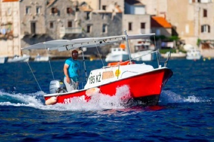 Charter Motorboat Jugoplastika 46 Komiža