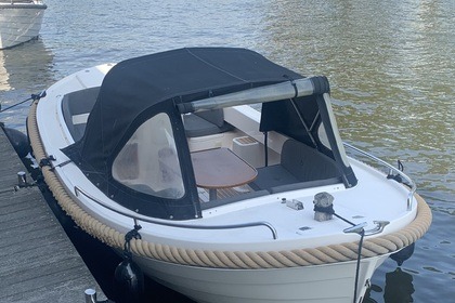 Rental Boat without license  Allure Cremo S19 Leiden
