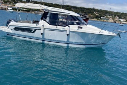 Location Bateau à moteur Jeanneau Merry Fisher 795 Antibes