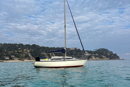 Charter Sailboat Dufour Dufour 2800 Saint-Cyr-sur-Mer