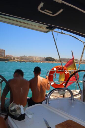 Кадис Sailboat Jeanneau Sun Odyssey 42i alt tag text