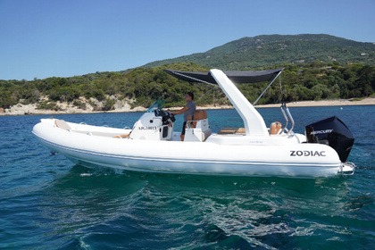 Alquiler Neumática Zodiac Medline 750 Propriano