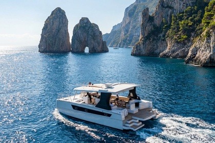 Miete Motorboot CAT FP SEA B380 Capri