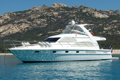 Charter Motorboat Majesty 56 Toulon