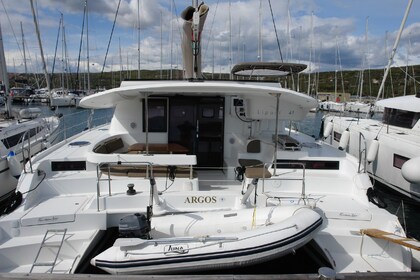 Aluguel Catamarã Fountaine Pajot Lipari 41 Punat