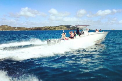 Charter Motorboat Cape Horn 32 centre console Charlotte Amalie