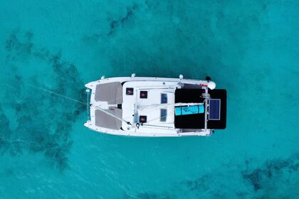 Miete Segelboot Custom 30 Cancún